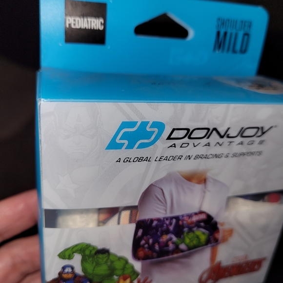 DonJoy Avengers Adjustable Arm Sling with Release Clip New - Picture 3 of 7
